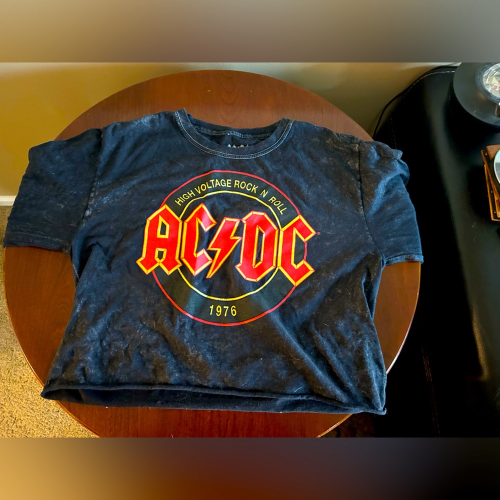 AC/DC crop shirt